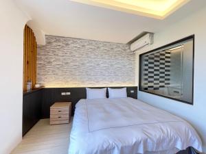 Phòng Giường Đôi Có Ban Công (Double Room with Balcony)