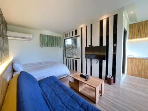 Phòng Đôi Cao Cấp (Superior Double Room)