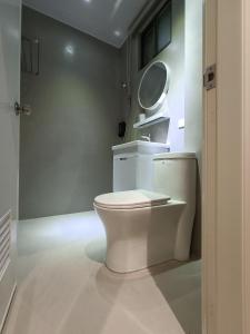 Phòng Giường Đôi Có Phòng Tắm Riêng (Double Room with Private Bathroom)