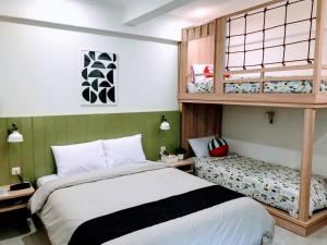 Studio Gia Đình (Family Studio)