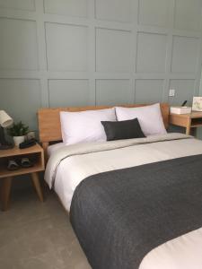 Phòng Đôi Loại Sang (Deluxe Double Room)