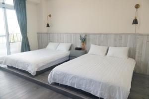 Phòng 4 Người Có Ban Công (Quadruple Room with Balcony)