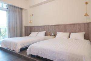 Phòng 4 Người Có Ban Công (Quadruple Room with Balcony)