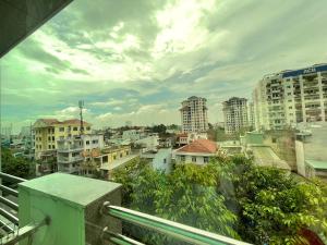 Phòng Bốn Người Có Phòng Tắm Riêng (Quadruple Room with Private Bathroom)