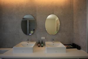 Phòng 4 người Nhìn ra cảnh Núi non (Quadruple Room with Mountain View)