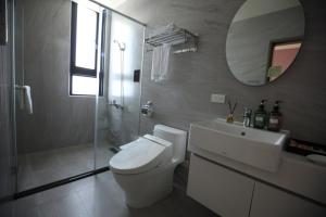 Phòng Tiêu Chuẩn Giường Đôi (Standard Double Room)