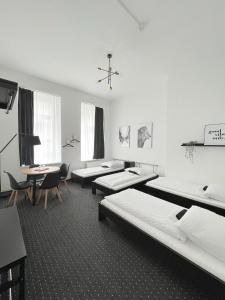 Economy Quadruple Room room in Hotel AVAlex