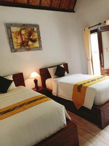 Phòng 2 giường có phòng tắm riêng (Twin Room with Private Bathroom)