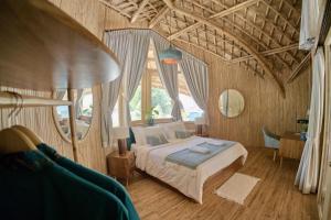Biệt Thự Có Hồ Bơi Riêng (Villa with Private Pool)