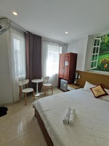 Phòng Đôi Cao Cấp (Superior Double Room)
