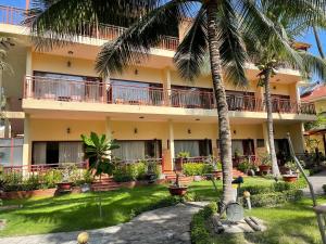 Phòng Senior Giường Đôi/2 Giường Đơn - Nhìn ra Bãi biển (Senior Double or Twin Room - Beachfront)