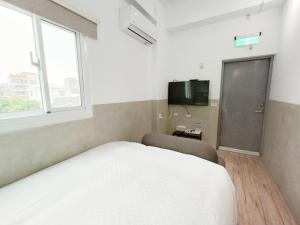 Phòng Giường Đôi Có Ban Công (Double Room with Balcony)