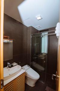 Biệt Thự Có Hồ Bơi Riêng (Villa with Private Pool)