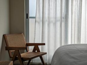 Phòng Giường Đôi Có Ban Công (Double Room with Balcony)