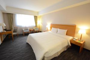 Phòng Standard giường đôi (Standard Double Room)