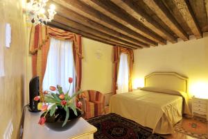 Triple Room room in Alla Vigna - Room Only