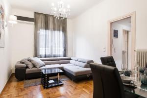 One-Bedroom Apartment room in Plaka's Arch Studio