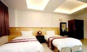Phòng 2 giường đơn có ban công (Twin Room with Balcony)