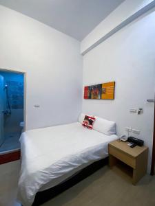 Phòng Tiêu chuẩn Giường Đôi - không có cửa sổ (Standard Double Room - no window)