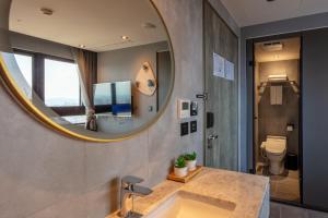 Phòng Cao Cấp Cho Hai Người (Superior Double Room)
