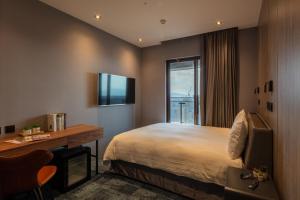Phòng cao cấp giường đôi (Premium Double Room)
