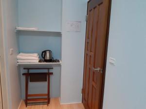 Phòng Giường Đôi Có Phòng Tắm Riêng (Double Room with Private Bathroom)