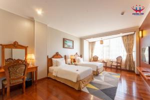 Phòng Hai Giường Đơn Loại Sang (Deluxe Twin Room)