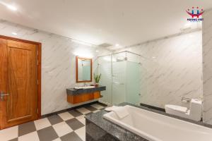 Imperial Suite