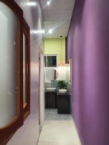 Giường trong Phòng Tập Thể 8 Giường Cả Nam và Nữ (Bed in a 8 Bed Mixed Room)