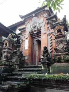 Phòng Có Giường Cỡ Queen Với Ban Công (Queen Room with Balcony)