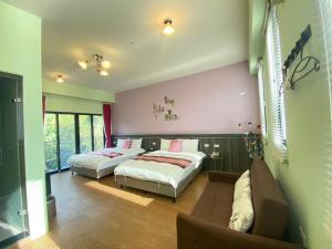 Phòng Deluxe 4 Người (Deluxe Quadruple Room)