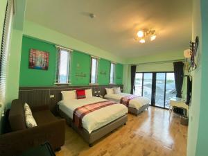 Phòng Deluxe 4 Người (Deluxe Quadruple Room)