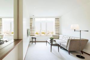One-Bedroom City Suite room in COMO Metropolitan London