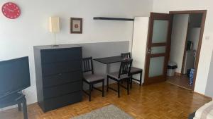 Large Double Room room in Budapest Flat Rent