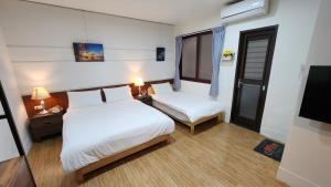 Phòng 3 Người Có Phòng Tắm Riêng (Triple Room with Private Bathroom)