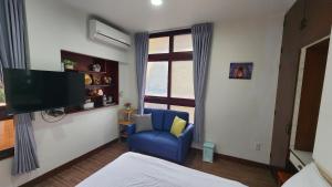 Phòng Giường Đôi Có Phòng Tắm Riêng (Double Room with Private Bathroom)