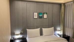 Phòng Standard giường đôi (Standard Double Room)