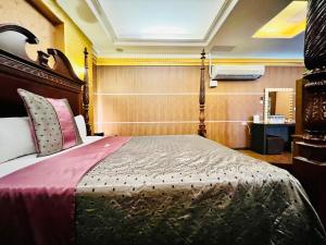 Phòng VIP (VIP Room)