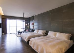 Phòng 4 Người có Sân hiên (Quadruple Room with Terrace)