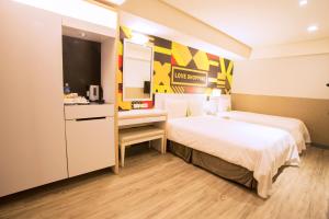 Phòng 3 người (Không có cửa sổ) (Triple (No Window))