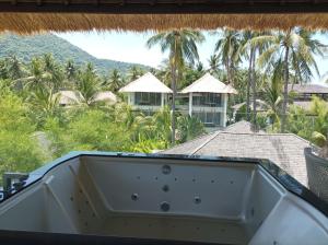 Suite with Jacuzzi, Mountain View