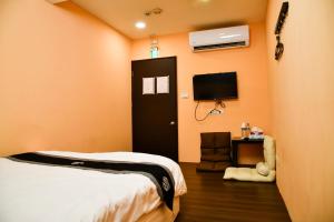 Phòng Tiêu Chuẩn Giường Đôi Không Có Cửa Sổ (Standard Double Room without Window)