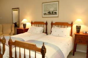 Double or Twin Room with Sea View room in Moonglow Guesthouse