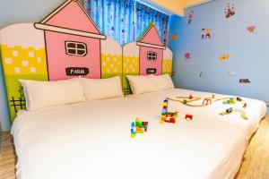 Phòng 4 Người Có Bồn Tắm (Quadruple Room with Bath)