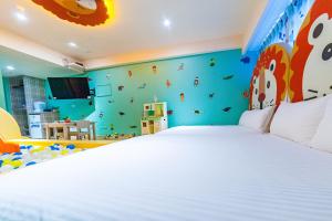 Phòng 4 Người Có Bồn Tắm (Quadruple Room with Bath)
