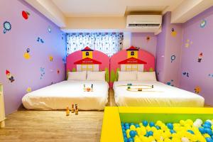 Phòng 4 Người Có Bồn Tắm (Quadruple Room with Bath)