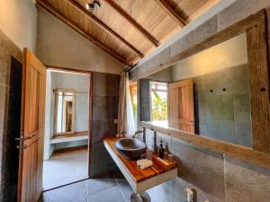 Biệt Thự 3 Phòng Ngủ (Three-Bedroom Villa)