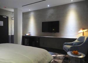 Phòng Tiêu Chuẩn Giường Đôi (Standard Double Room)