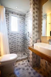 Standard Triple Room room in FALIREON HOTEL