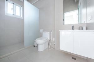 Phòng Deluxe giường đôi (Double Deluxe Room)